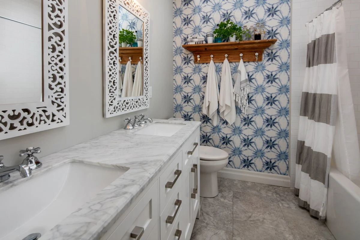 10 Professional Tips To Consider When Renovating Your Canadian Bathroom 2