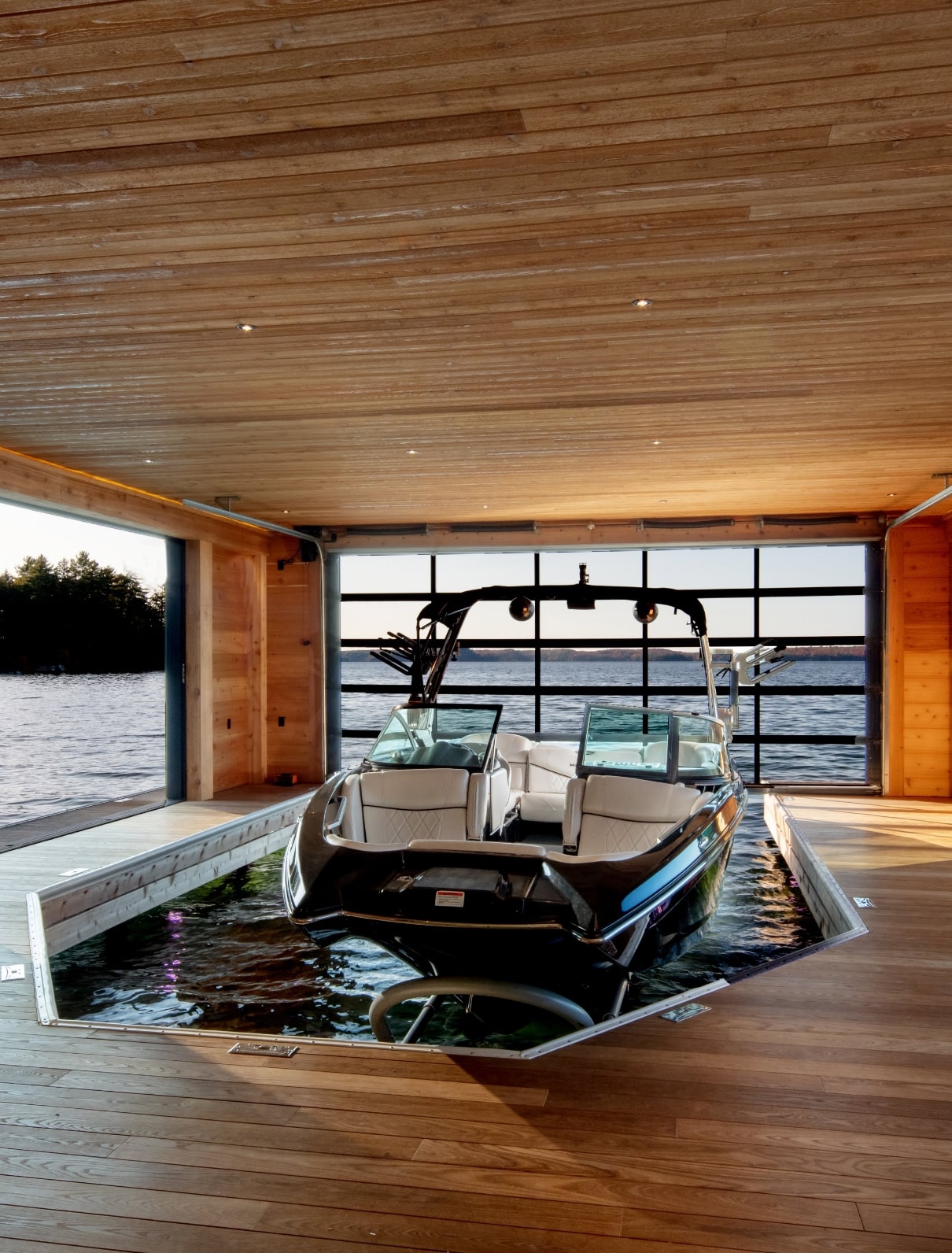 interior boathouse